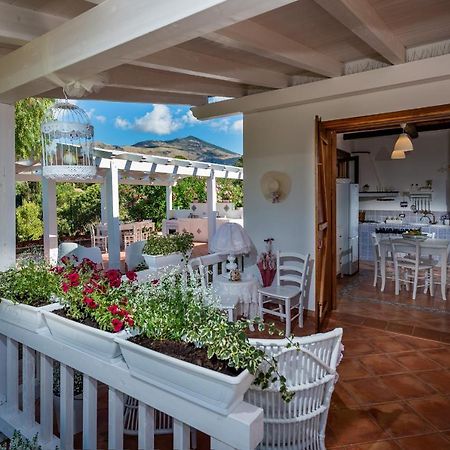 Nuova Villa Intera Guidaloca Scopello  Extérieur photo